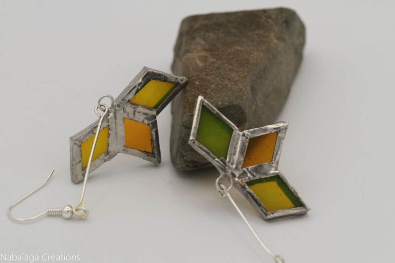 Boucles d'oreilles vitrail fleur jaune orange