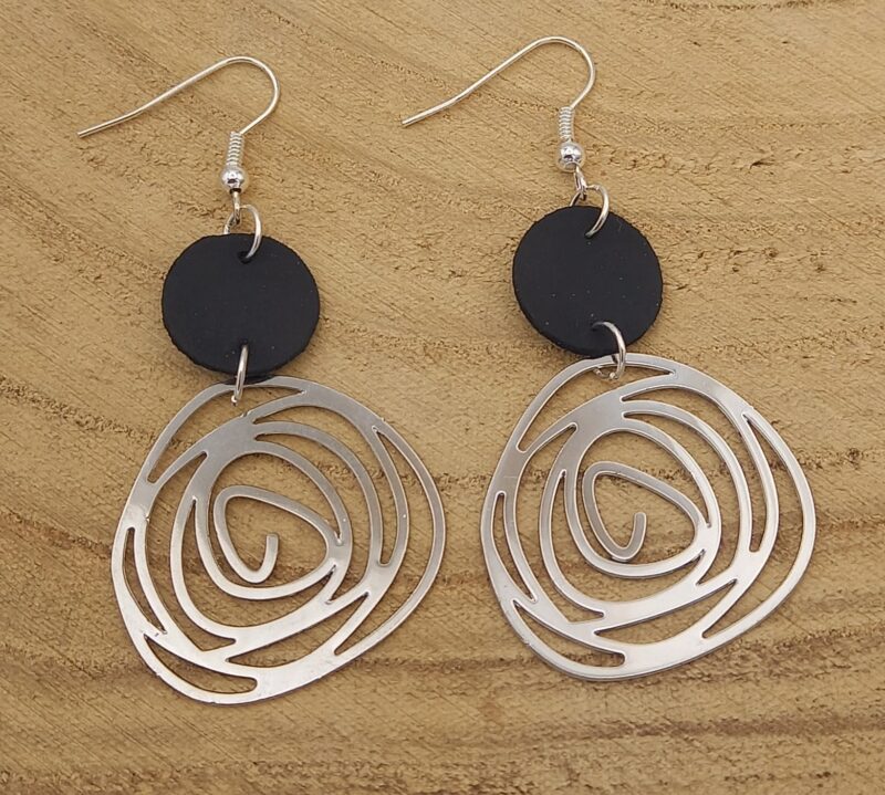 Boucles D’oreilles Chambre À Air Argentées “Les Spirales”
