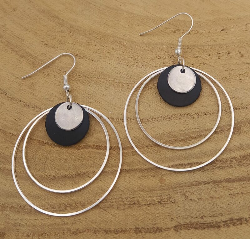 Boucles D’oreilles Chambre à Air Argentées “Les Exters”