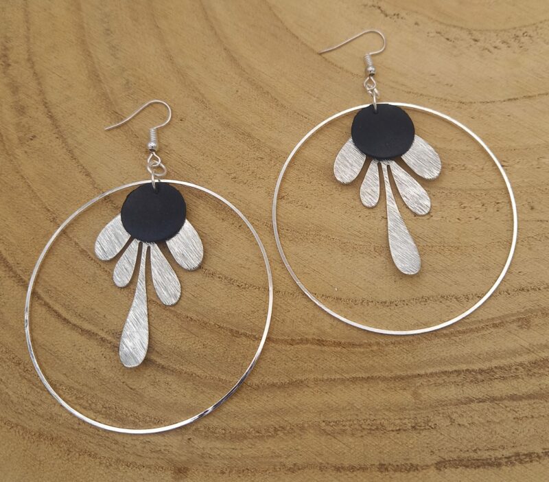 Boucles D’oreilles Chambre À Air Argentées “Les Cerceaux de Saule”