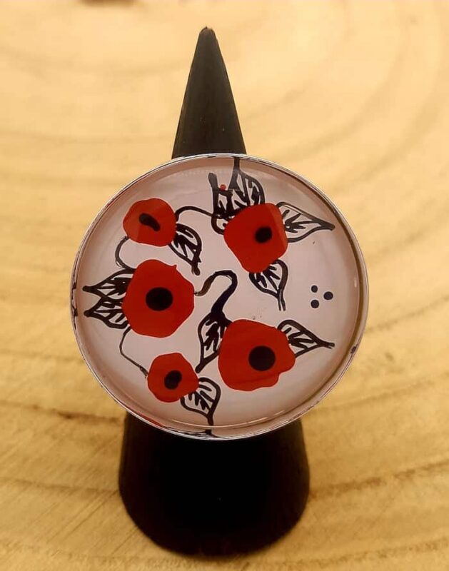 Grosse Bague en verre peint à la main